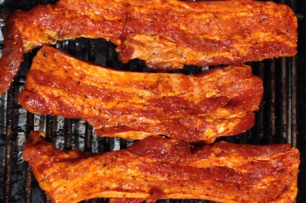 Grillbauch mit Paprikamarinade